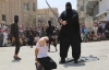 داعش التكفيري يكشف عن وجه جزاره القبيح أمام الكاميرات + صور<font color=red size=-1>- عدد المشاهدین: 2593</font>