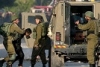 قوات العدو الصهيوني تعتقل 13 فلسطينيا وتعتدي على أسيرة محررة