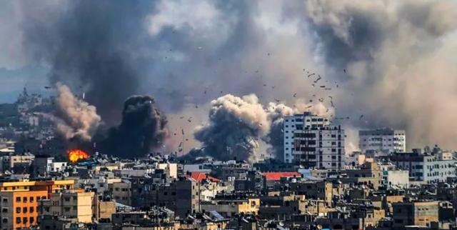 ۱۴۰ شهید در جنایت جدید رژیم صهیونیستی در بمباران مدرسه الفلاح غزه
